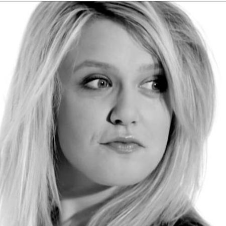 Emily closeup photoshoot